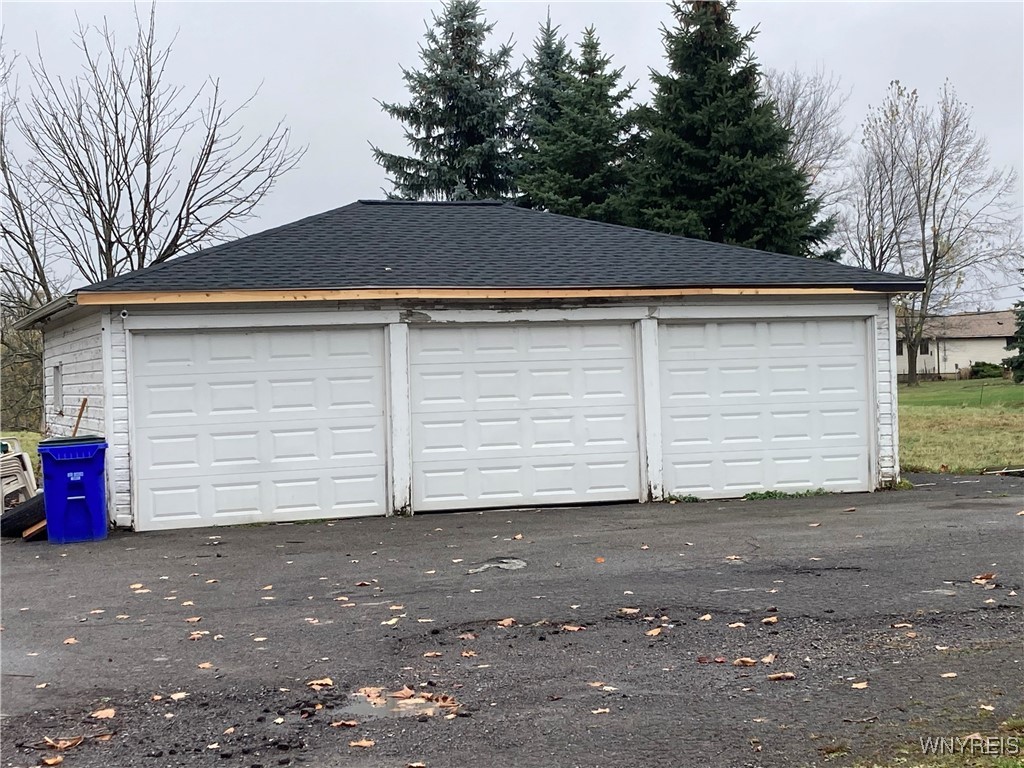 photo undefined: 75 Schaefer Road, West Seneca NY 14218