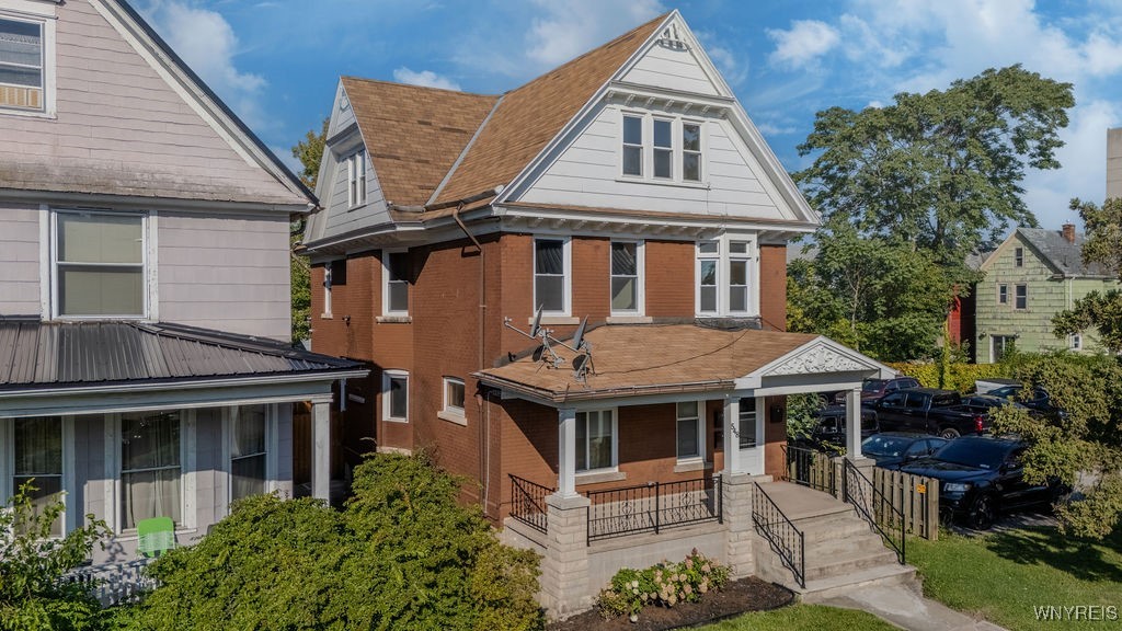 photo undefined: 548 10th Street, Niagara Falls NY 14301