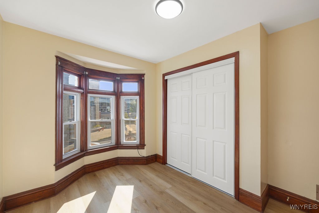 photo 2 : 548 10th Street, Niagara Falls NY 14301