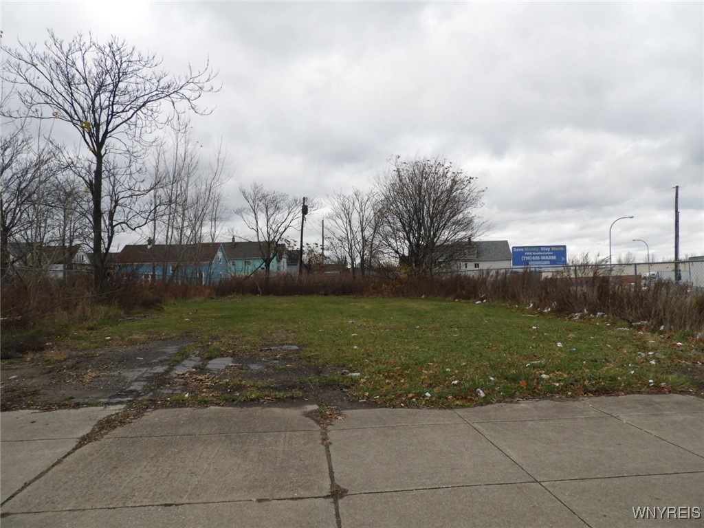 photo 0: 1638 Broadway, Buffalo NY 14212