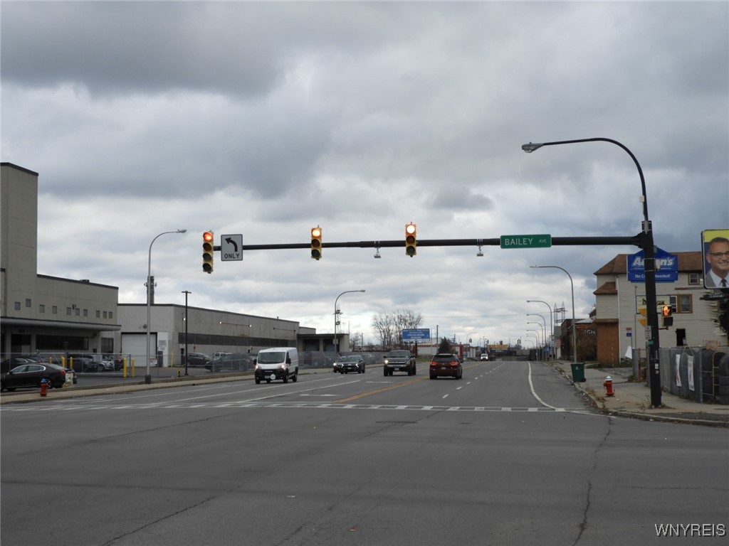 photo 2 : 1638 Broadway, Buffalo NY 14212