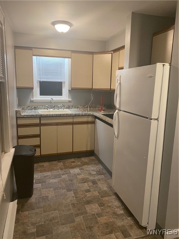 photo 4 : 461 High Street, Lockport City NY 14094