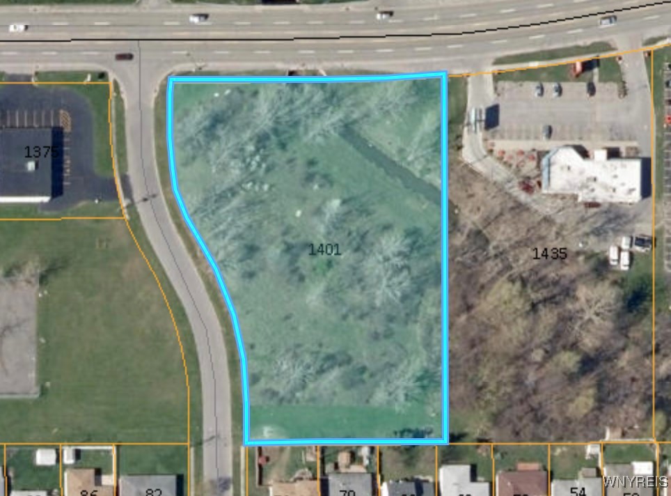 photo 3 : 1401 French Road, Cheektowaga NY 14043