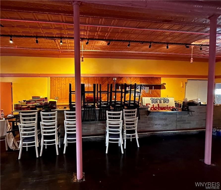 photo 4 : 1586 South Park Avenue, Buffalo NY 14220