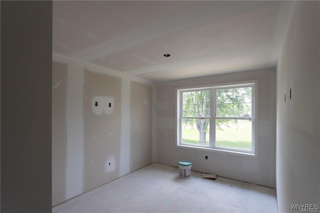 photo 4 : 8979 Iroquois Street, Evans NY 14006