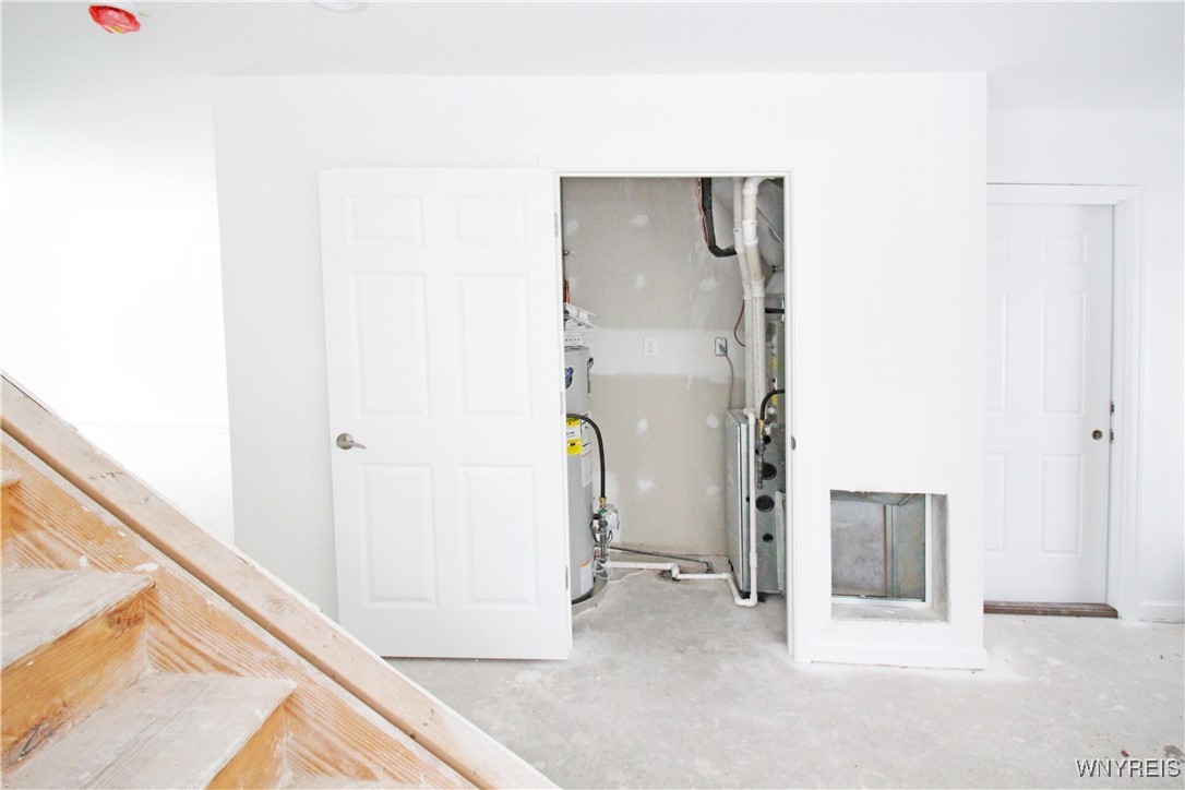 photo 3 : 8985 Iroquois Street, Evans NY 14006