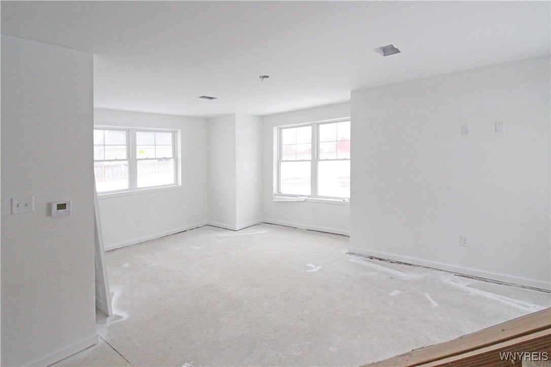 photo 4 : 8985 Iroquois Street, Evans NY 14006