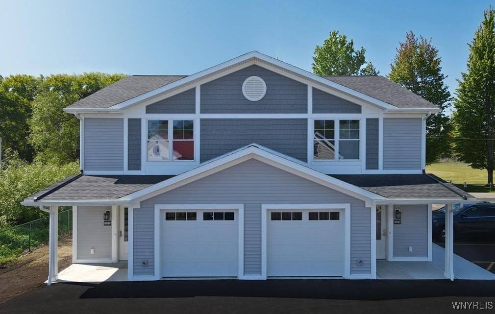 photo ah9EHgLlF8M1S65F4-g0SasRWZmdCzo: 8987 Iroquois Street, Evans NY 14006