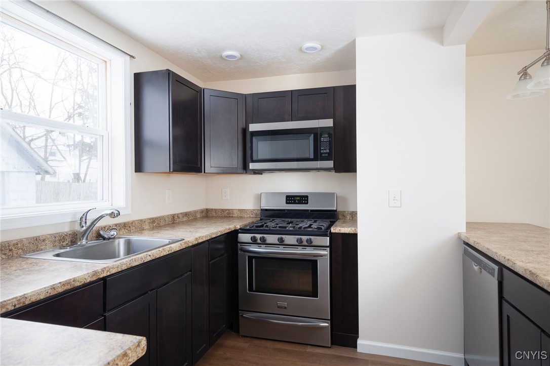 photo 2 : 146 Seymour Street, Watertown City NY 13601
