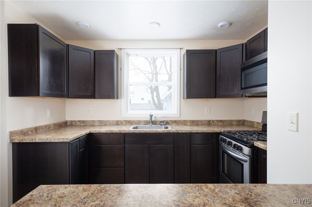 photo 3 : 146 Seymour Street, Watertown City NY 13601