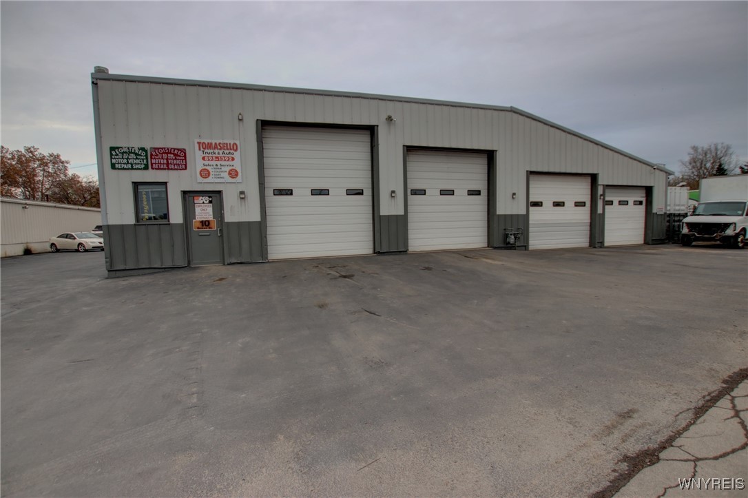 photo undefined: 10 Queen Street, Buffalo NY 14206