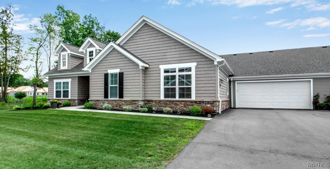 photo 2 : 5665 Southwestern 17A Boulevard, Hamburg NY 14075