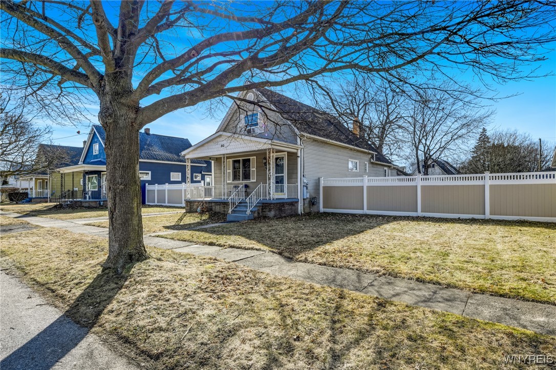 photo 3 : 80 Garland Avenue, Cheektowaga NY 14206