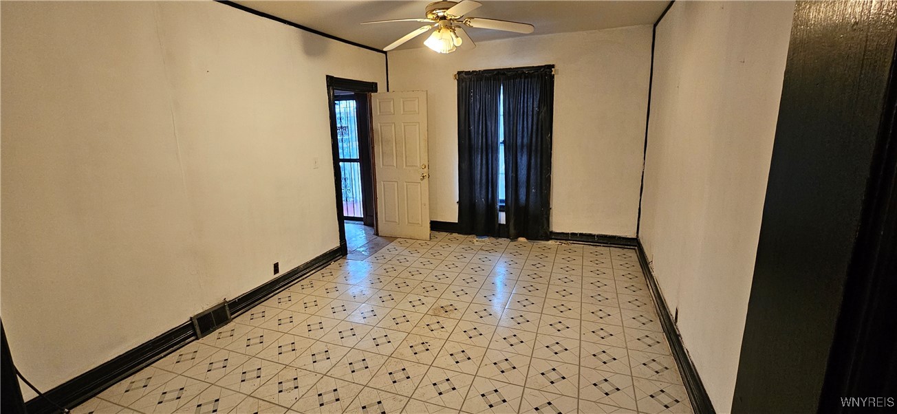 photo 2 : 147 Montana Avenue, Buffalo NY 14211