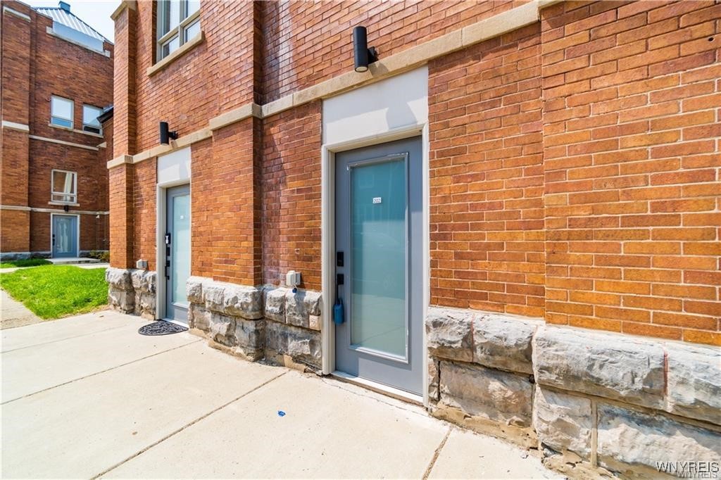 photo undefined: 340 Bird Avenue 202, Buffalo NY 14213