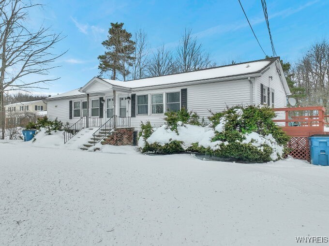 photo 2 : 7037 & 7041 Derby Road, Evans NY 14047
