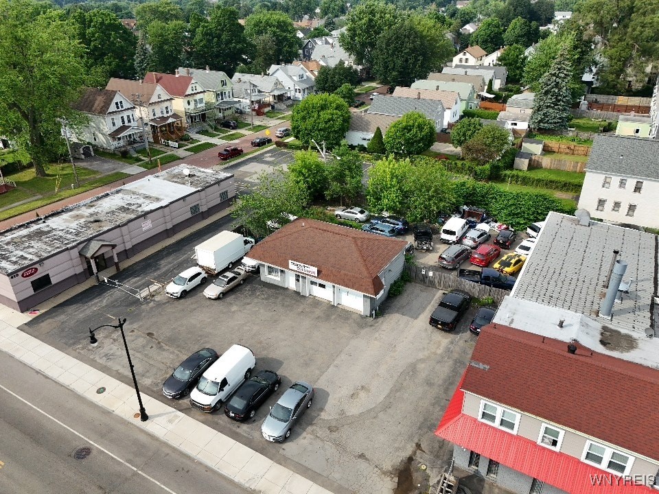 photo 6zl8tenJ7WL4G48mvbJFE4tiViBMhQhfL5iBvQ: 416-426 Abbott Road, Buffalo NY 14220