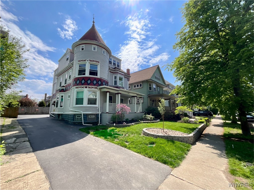 photo 3 : 547 Potomac Avenue, Buffalo NY 14222