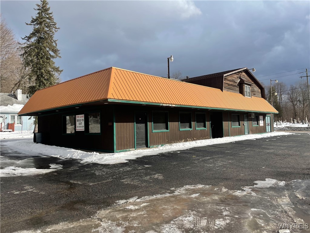 photo 2 : 6549 Olean Road, Wales NY 14139