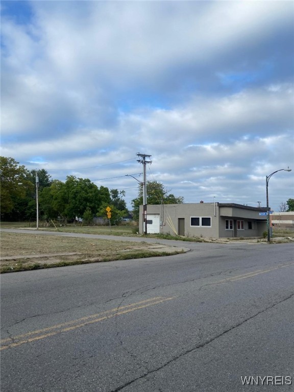 photo 0Pgfy3CtQhfkXztKLq: 582 William Street, Buffalo NY 14206