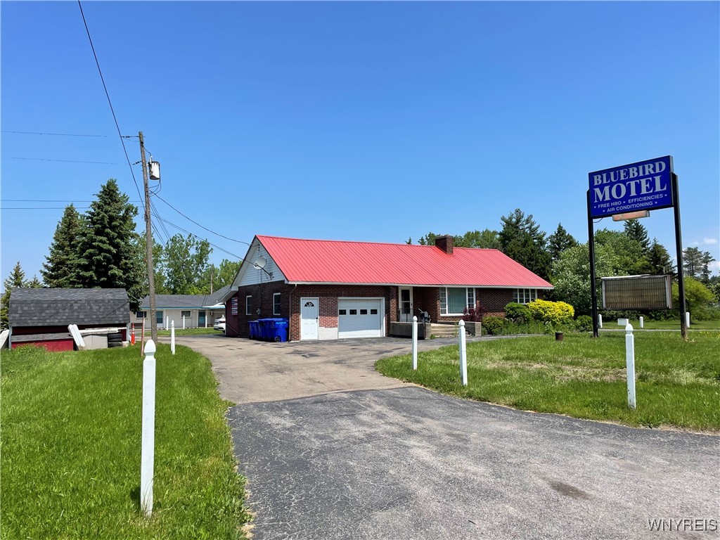 photo 2 : 1650 & 1630 Southwestern Boulevard, West Seneca NY 14224