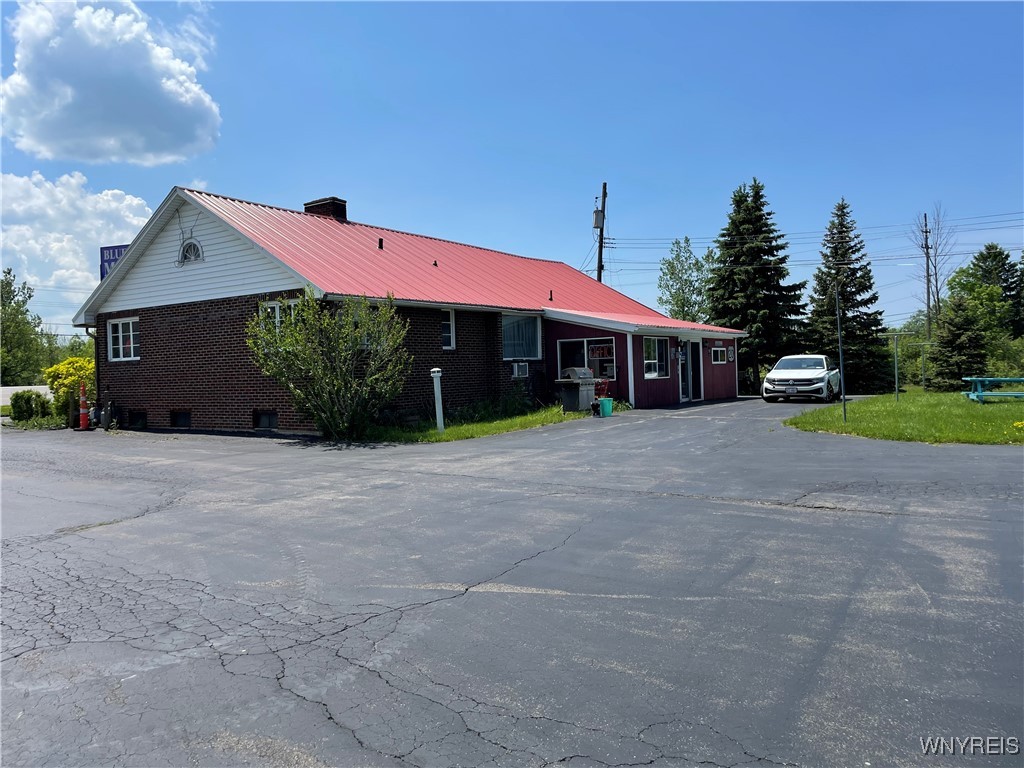 photo 4 : 1650 & 1630 Southwestern Boulevard, West Seneca NY 14224