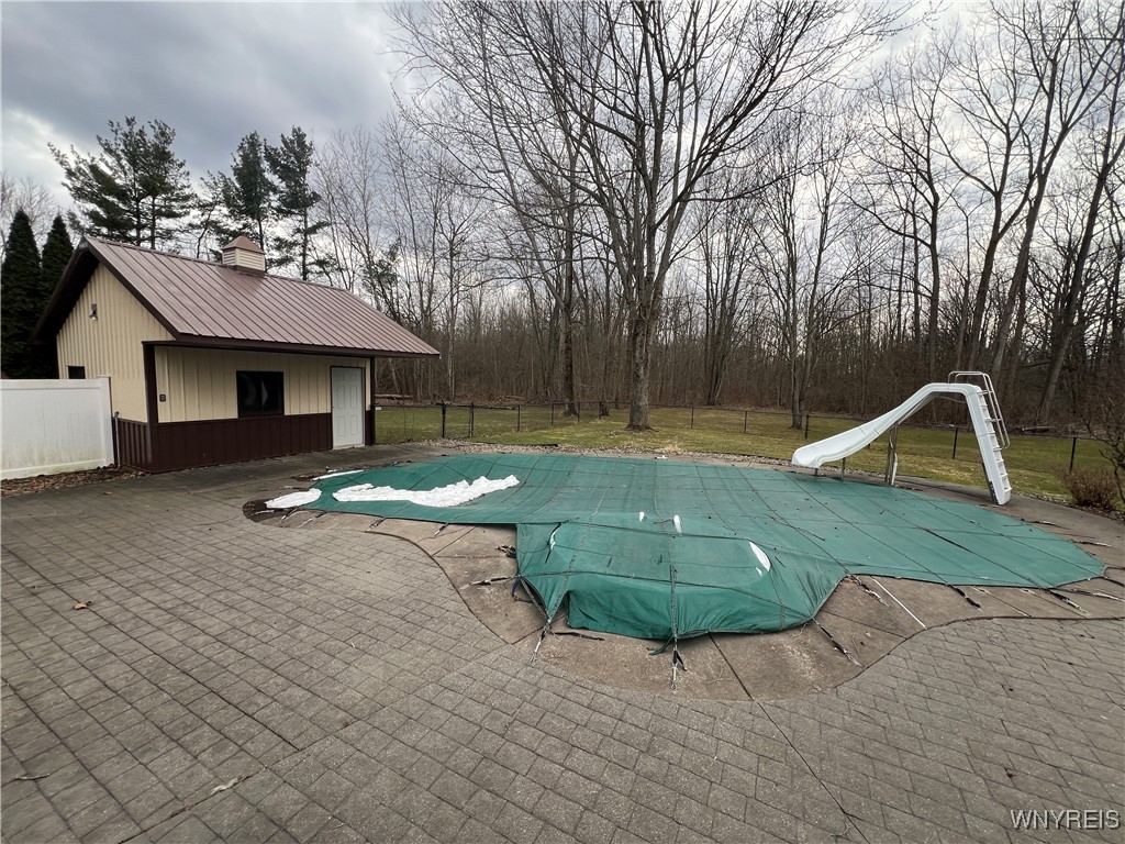 photo 3 : 8610 Goodrich Road, Clarence NY 14032