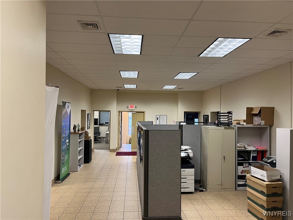 photo 4 : 3218 Lakeshore Road, Hamburg NY 14219