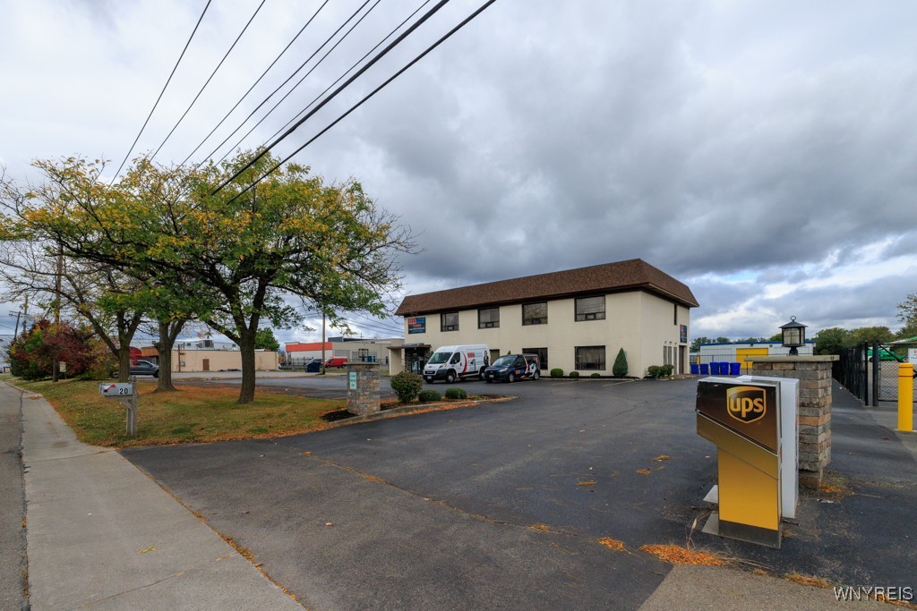 photo 2 : 20 North America Drive, West Seneca NY 14224