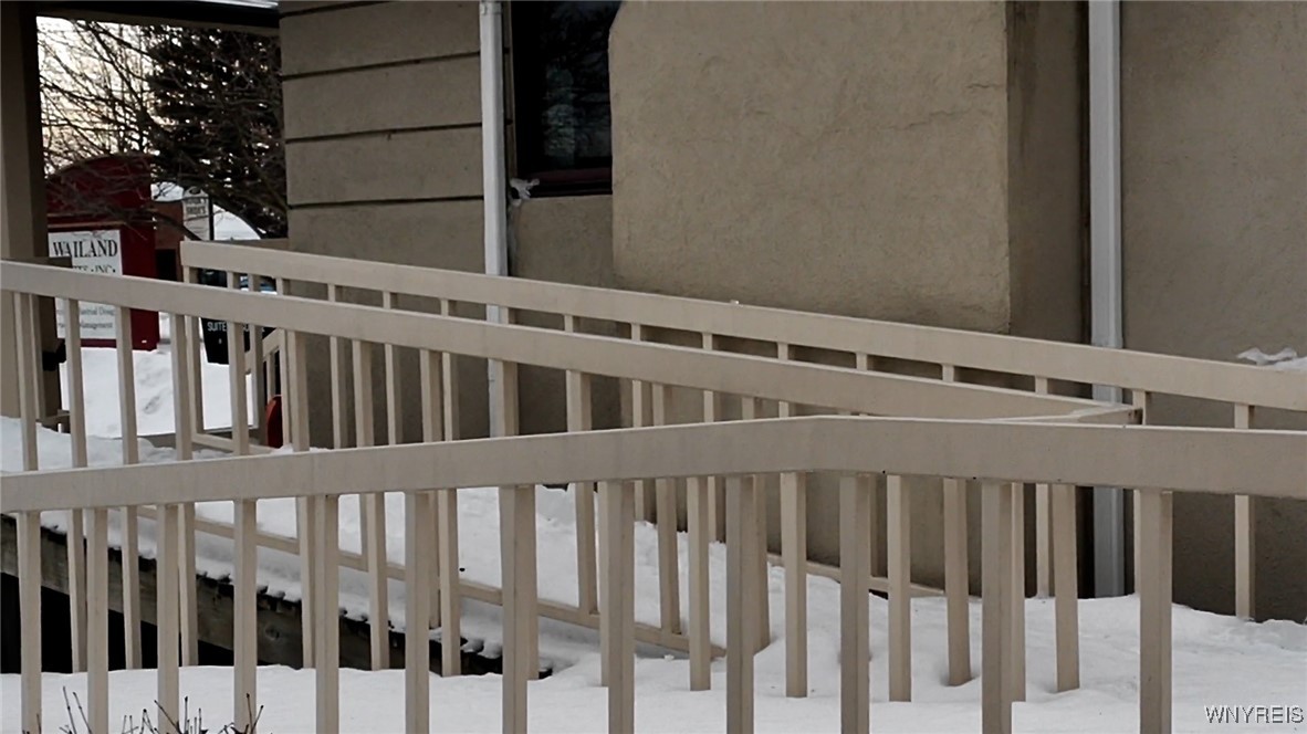 photo 3 : 3922 Seneca Street, West Seneca NY 14224