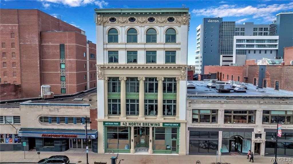 photo DwCbX2mYkjckelzDgilvQ: 674 Main Street 5, Buffalo NY 14202