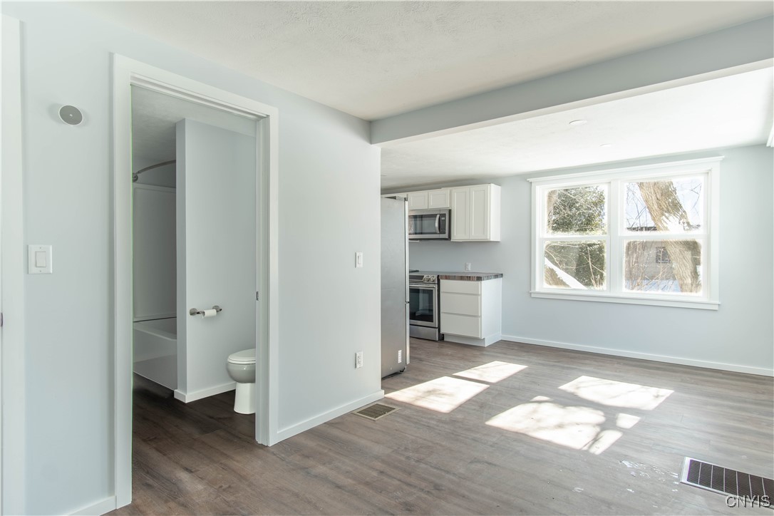 photo 4 : 740 Hancock Street, Watertown City NY 13601