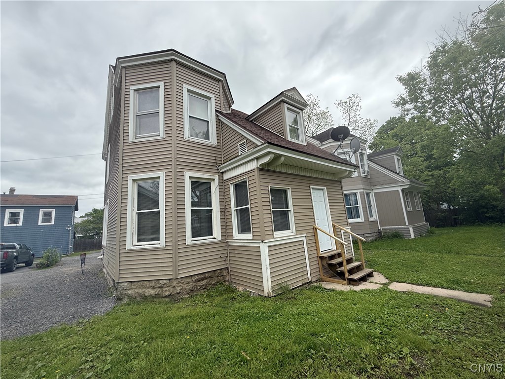 photo undefined: 1 Academy Place, Watertown City NY 13601