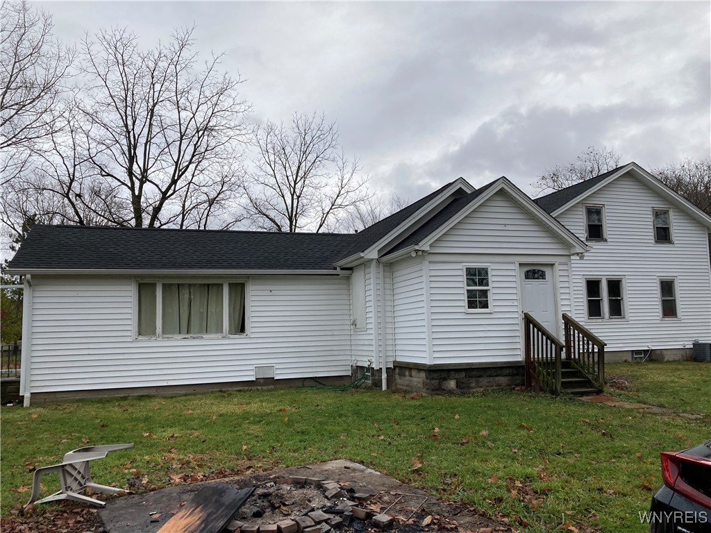 photo 2 : 75 Schaefer Road, West Seneca NY 14218