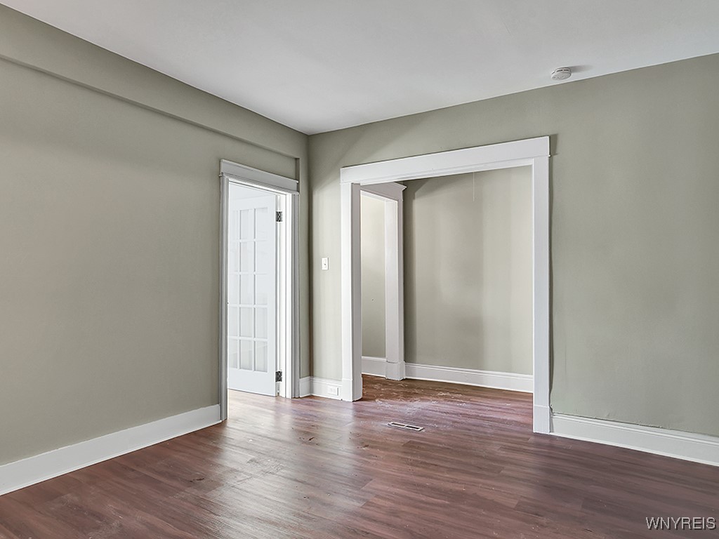 photo 3 : 28 Horton Place, Buffalo NY 14209
