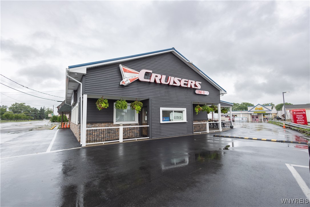 photo undefined: 1061 Harlem Road, Cheektowaga NY 14227