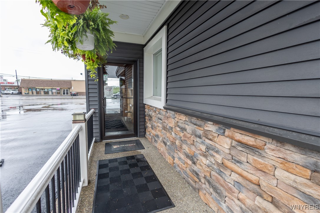 photo 4 : 1061 Harlem Road, Cheektowaga NY 14227