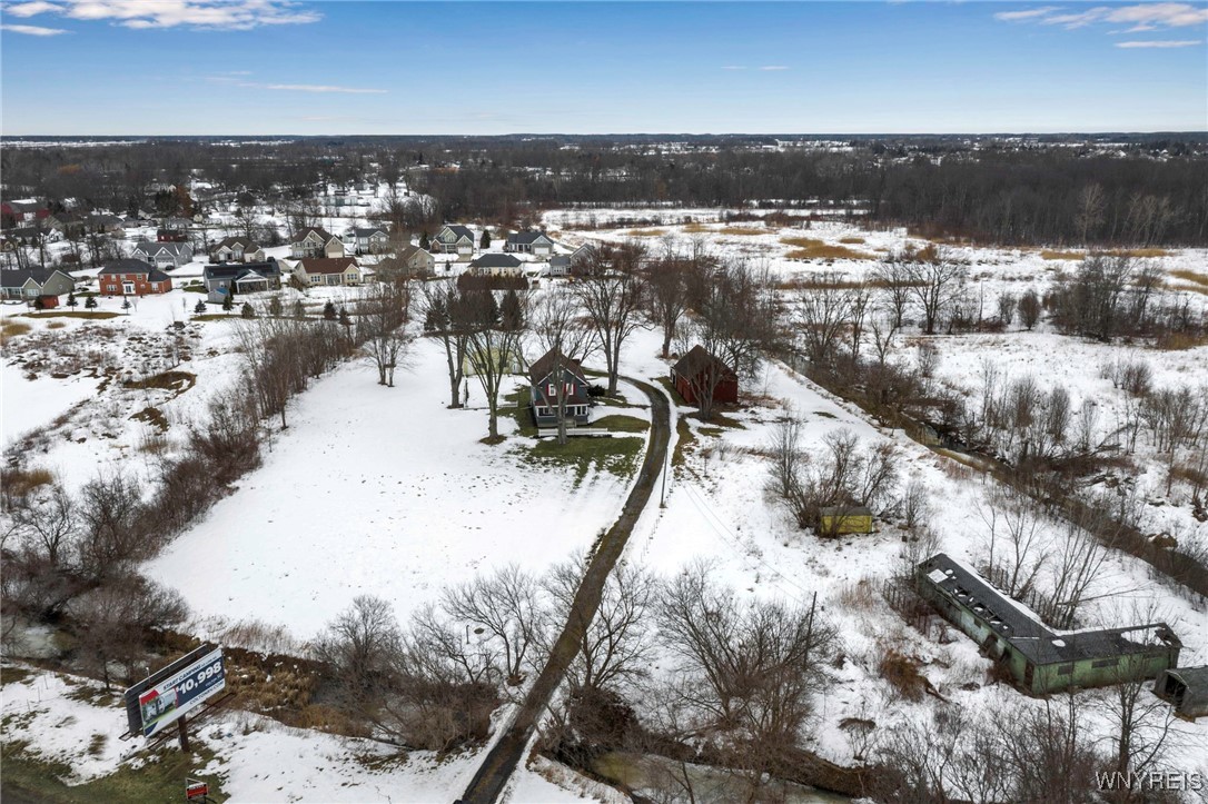 photo 4 : 3039 Niagara Falls Boulevard North, Wheatfield NY 14120