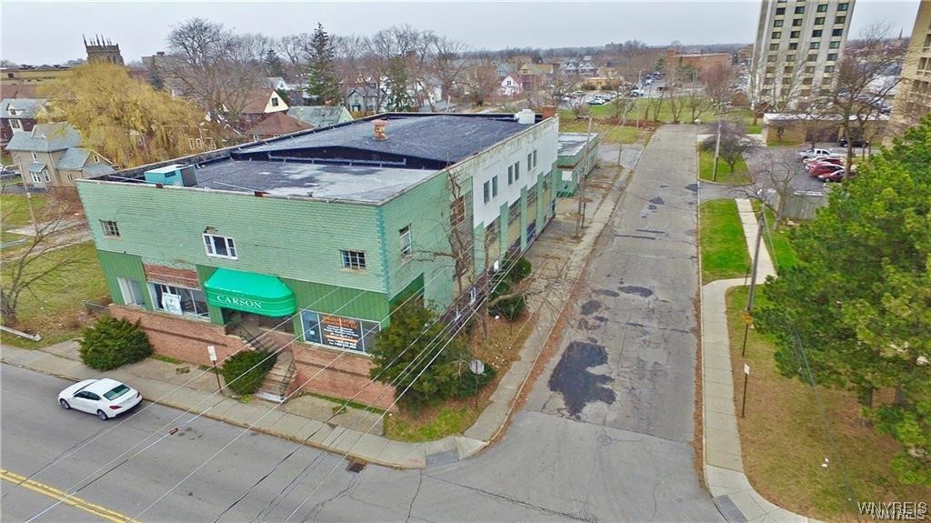 photo undefined: 826 Pine Avenue, Niagara Falls NY 14301