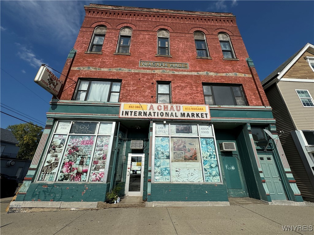 photo undefined: 831 Niagara Street, Buffalo NY 14213