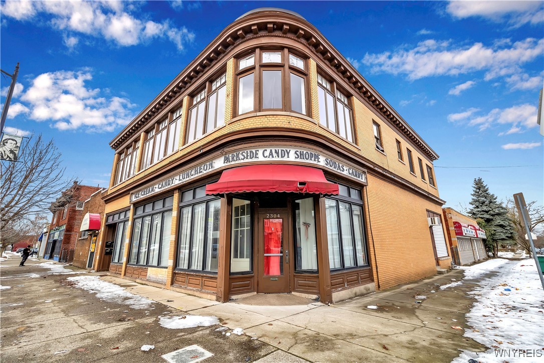 photo undefined: 2302 Main Street, Buffalo NY 14214