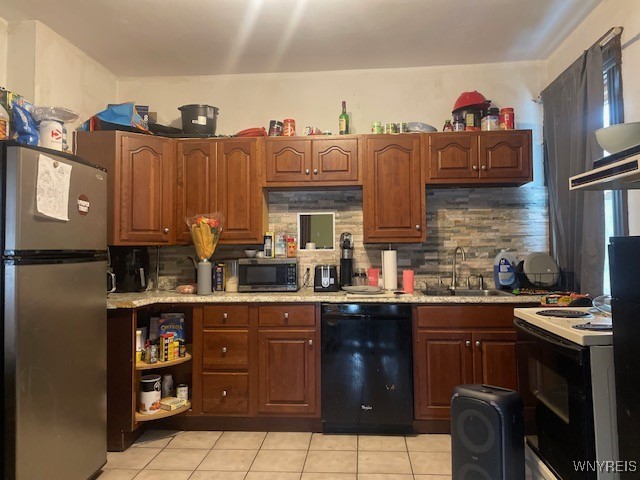 photo 3 : 2829 Mckoon Avenue, Niagara Falls NY 14305