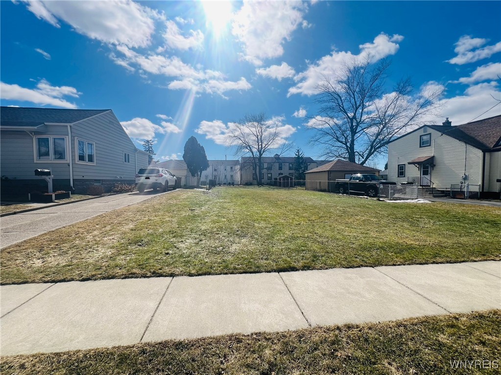 photo 4 : 191 Evergreen Place, Cheektowaga NY 14225