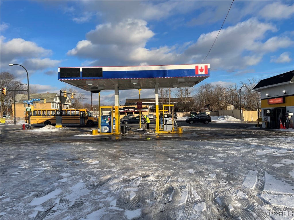 photo 3 : 473 East Delavan Avenue, Buffalo NY 14214