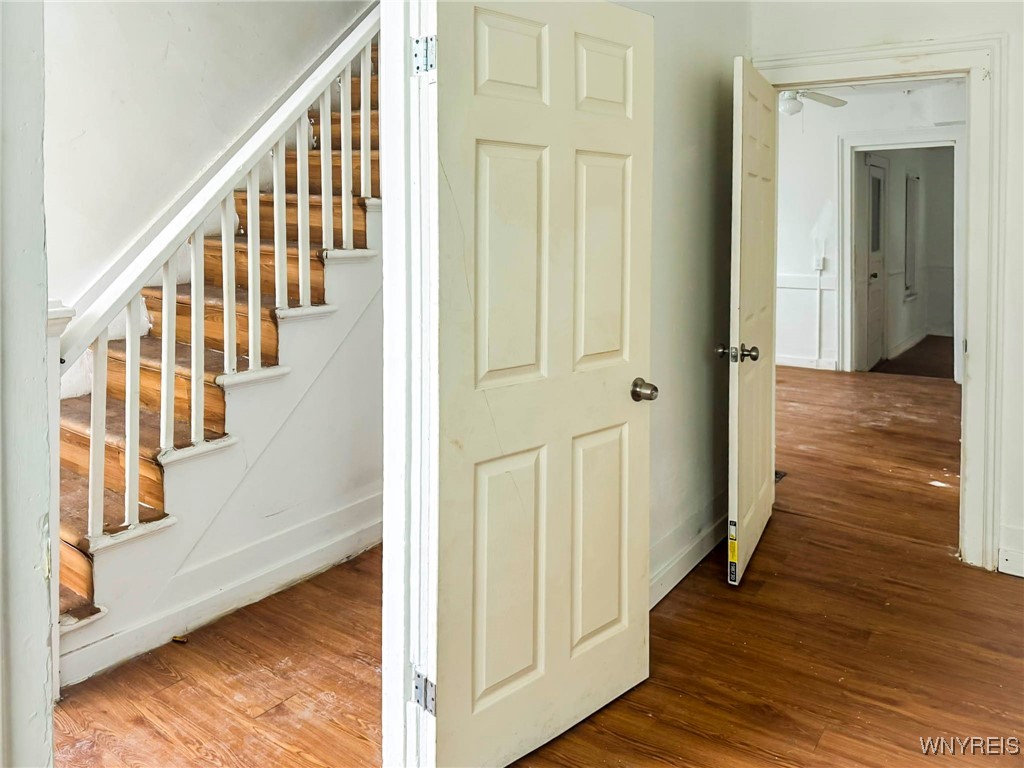 photo 1 : 435 Elmwood Avenue, Niagara Falls NY 14301