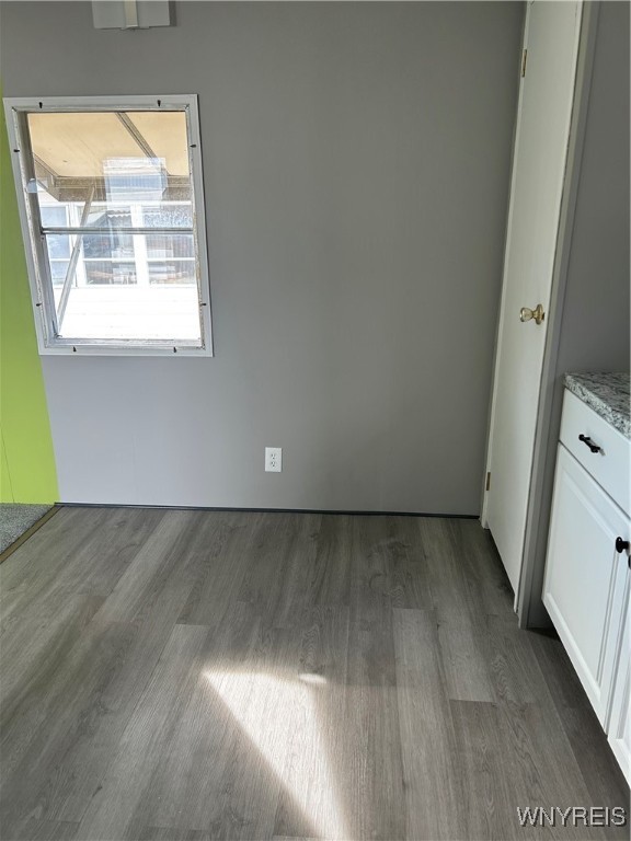 photo 2 : 1093 Michael Drive, Evans NY 14006