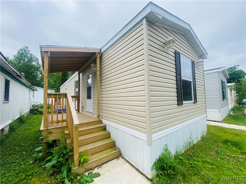 photo undefined: 7898 Boston State Road 28, Hamburg NY 14075