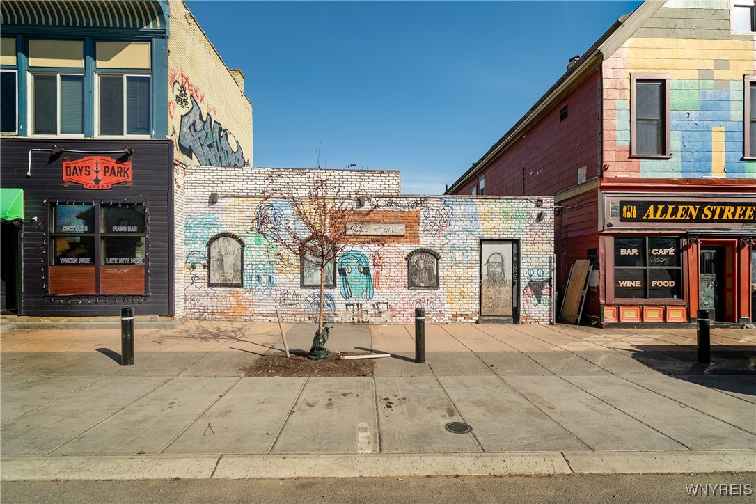 photo LcXOTa3x8U: 249 Allen Street, Buffalo NY 14201