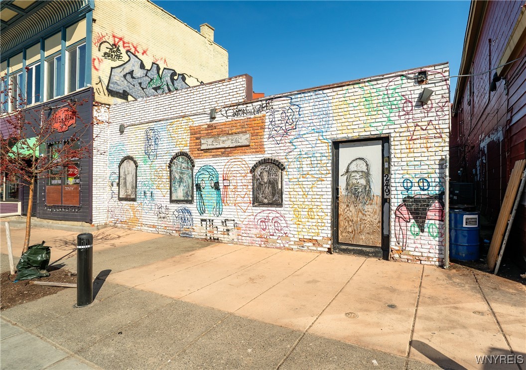 photo 3 : 249 Allen Street, Buffalo NY 14201