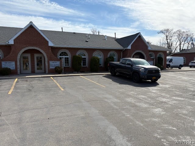 photo 2 : 6490 Main Street, Amherst NY 14221